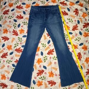 *EXPRESS Flare jeans!* Size 6!*